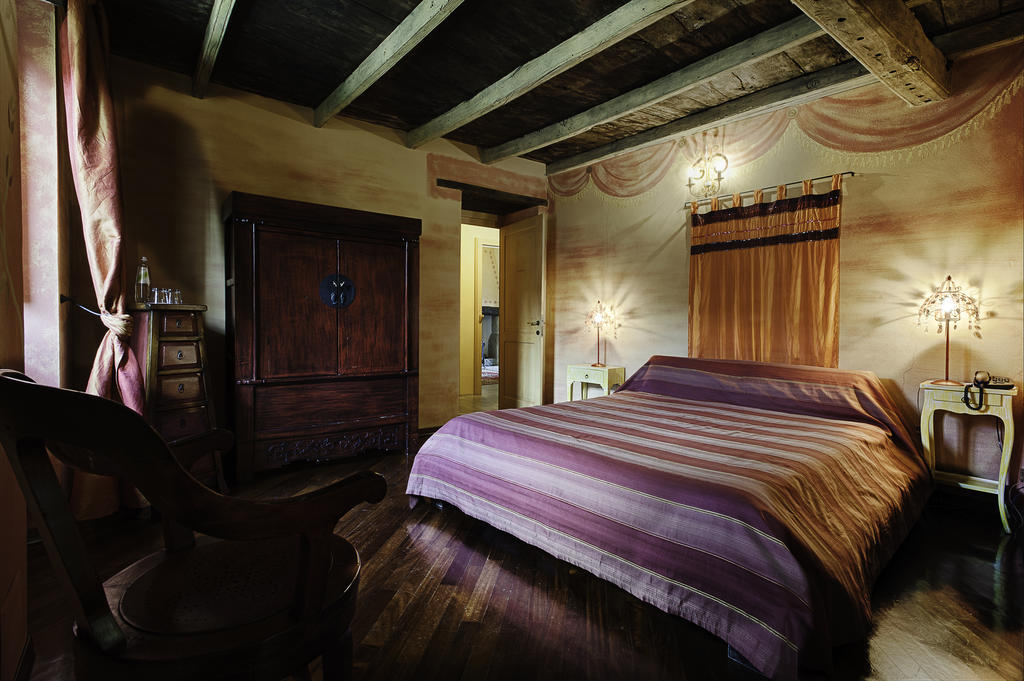 Maison d'hôtes Borgo Casale à Albareto  Chambre photo